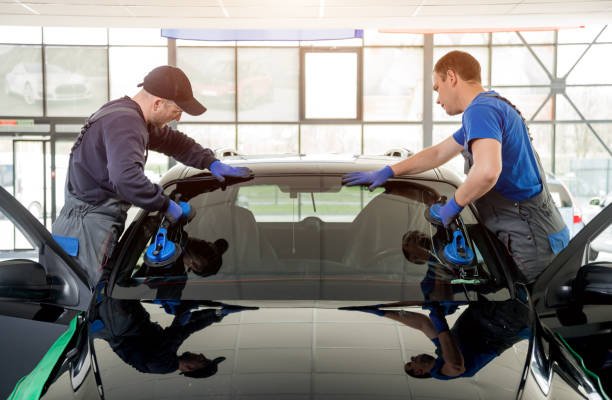 Windshield repair in Pomona, CA